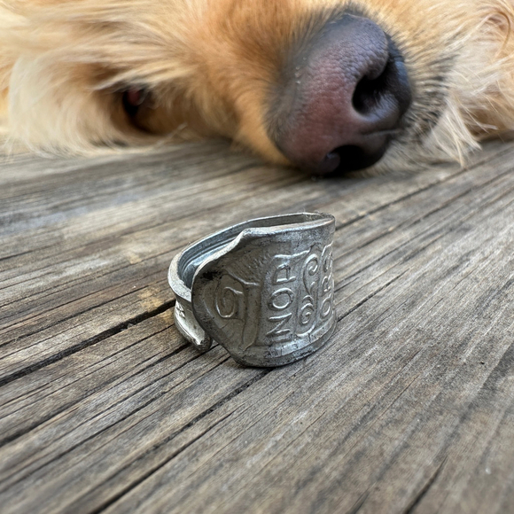 Upcycled Antique 1907 Teddy Bear Alphabet Vintage Spoon Ring‎ 6.5 - Picture 2 of 7